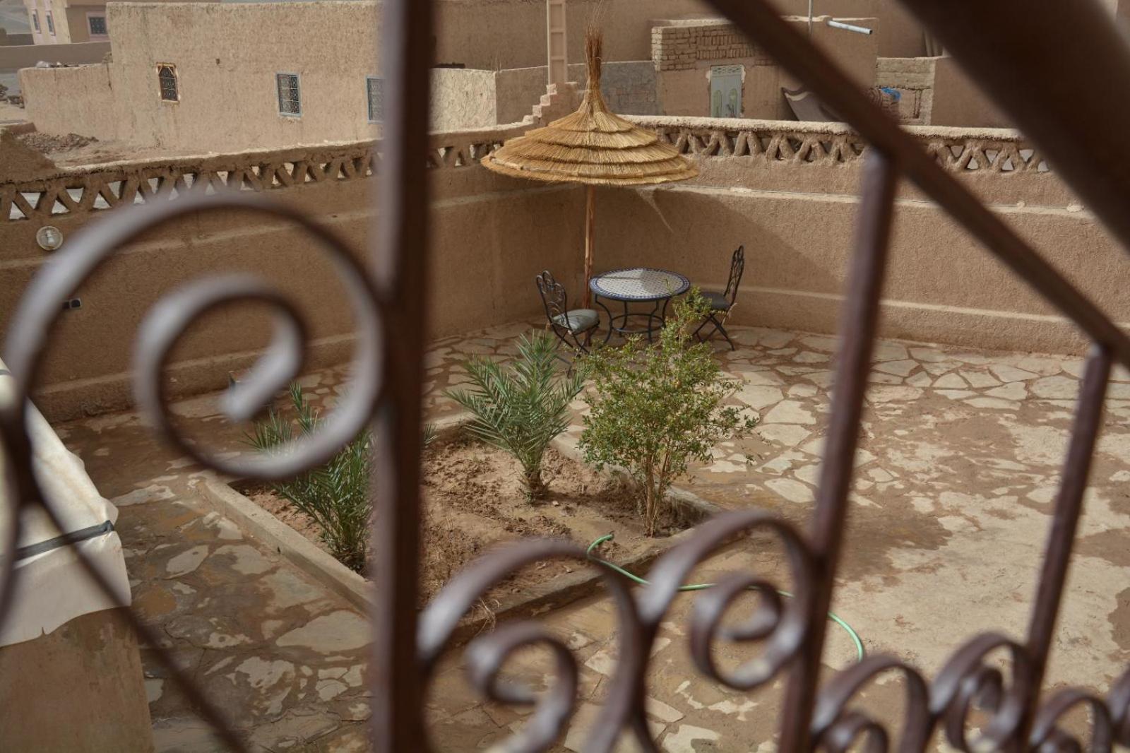 Hotel Sahara House Merzouga Esterno foto