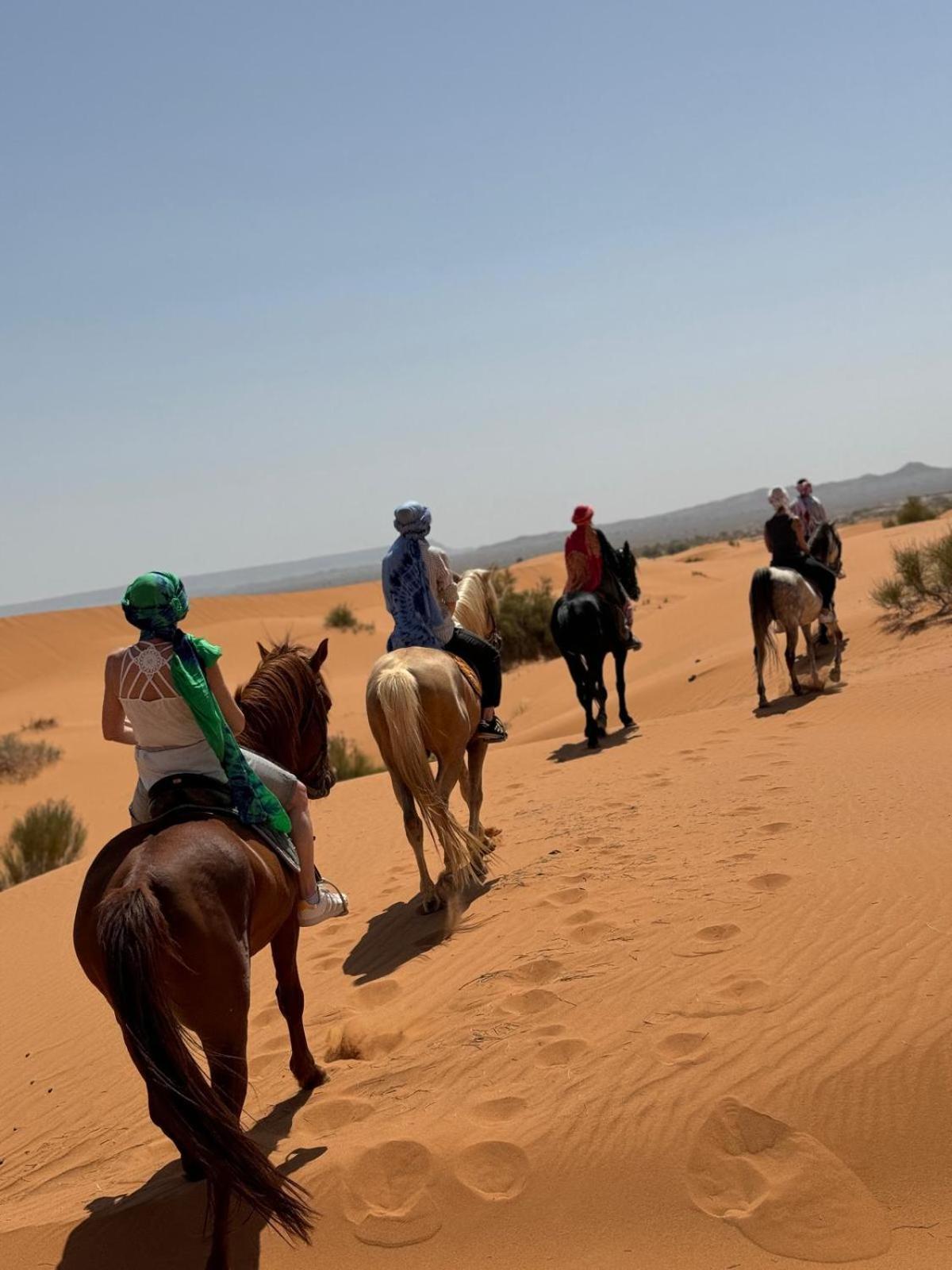 Hotel Sahara House Merzouga Esterno foto